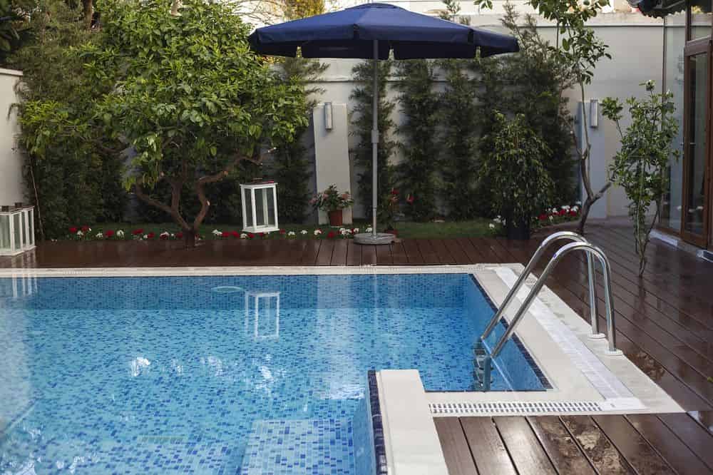 Swimming Pools image